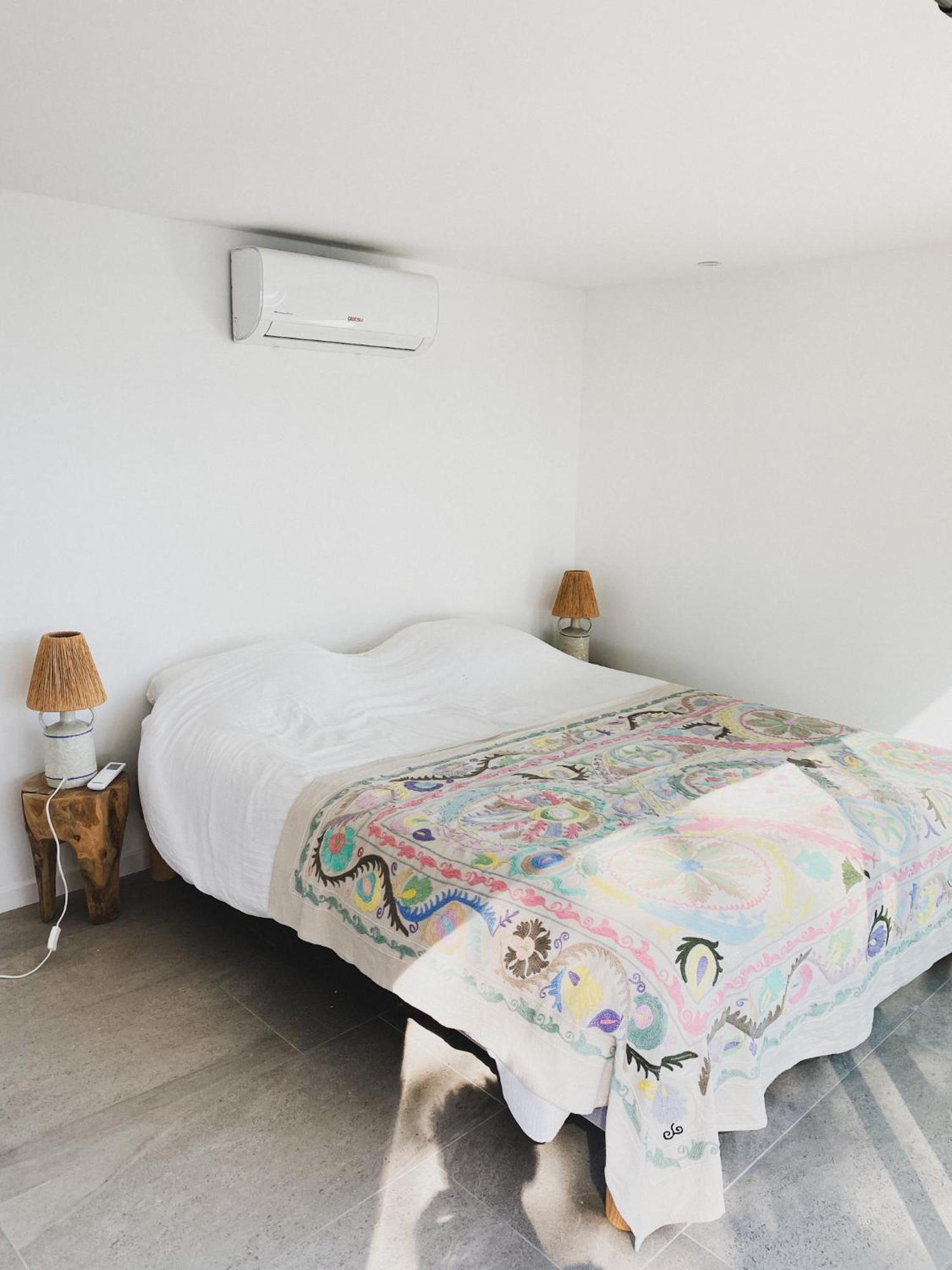 Cabanon Moderne, Les Pieds Dans L'Eau, 2 Chambres لو براديت المظهر الخارجي الصورة