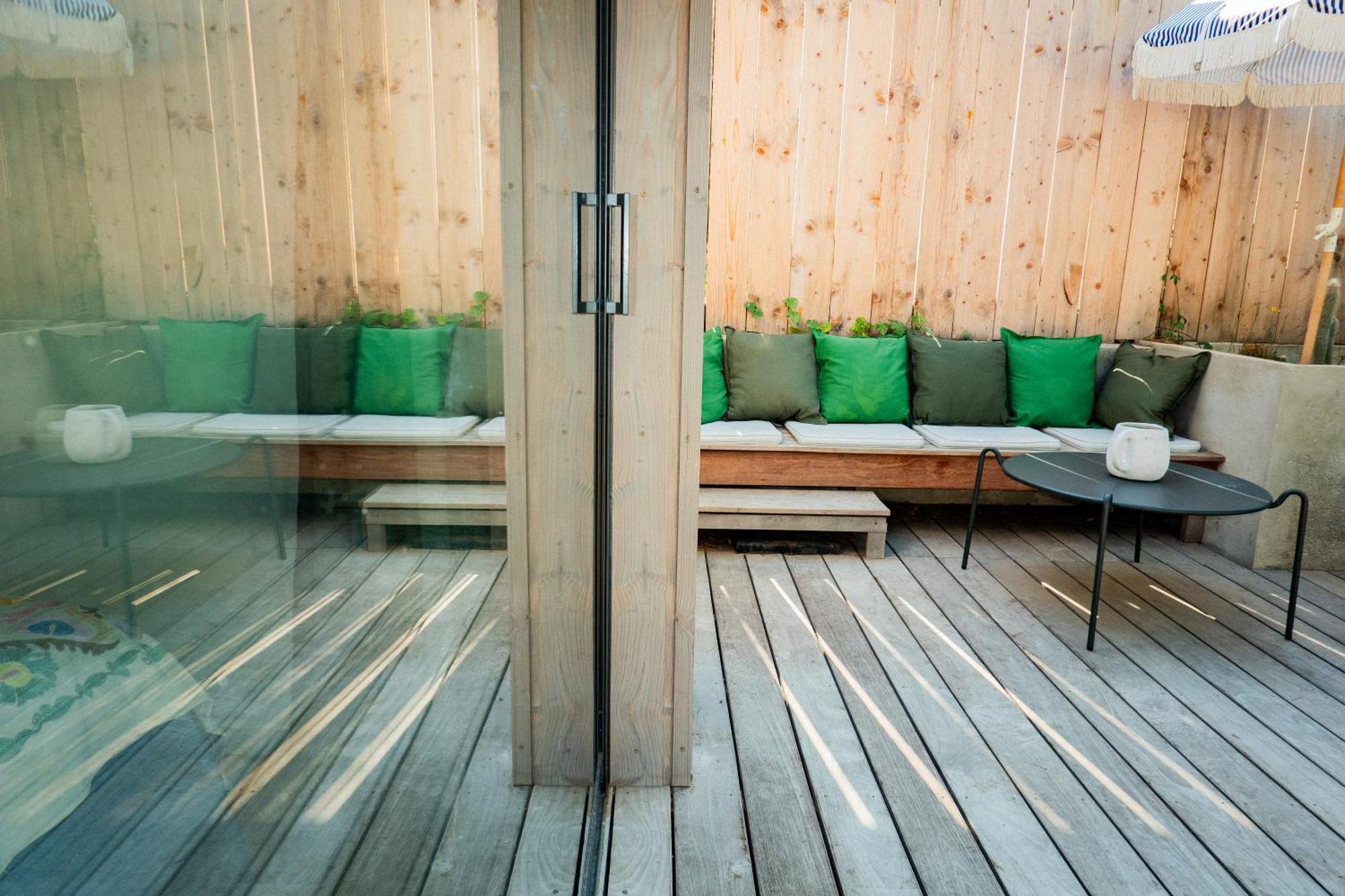 Cabanon Moderne, Les Pieds Dans L'Eau, 2 Chambres لو براديت المظهر الخارجي الصورة
